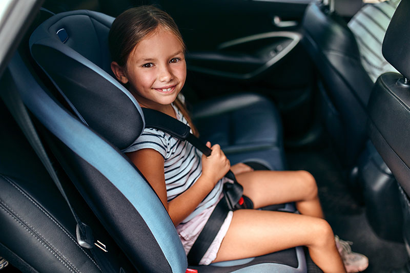 Comment bien installer son enfant dans la voiture pour sa sécurité ?